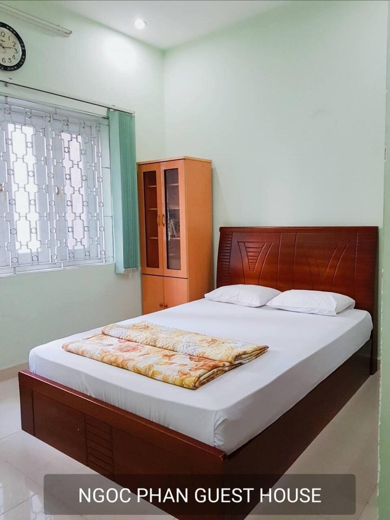 Ngoc Phan Guest House Хошимин Екстериор снимка