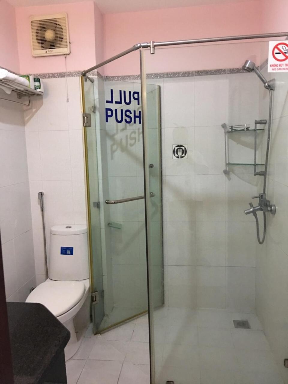 Ngoc Phan Guest House Хошимин Екстериор снимка